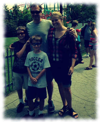 Family picture at Six Flags of New England