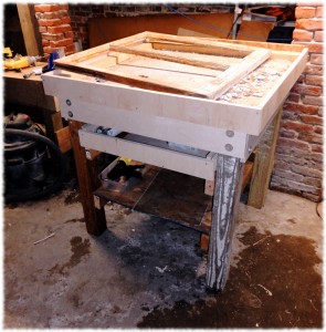 Workbench for repairing the antique windows.