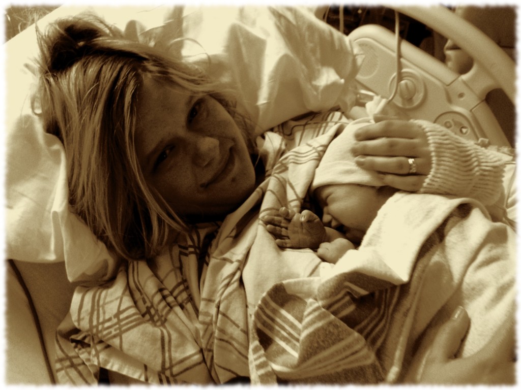 Susanna holding Isabella moments after delivery.